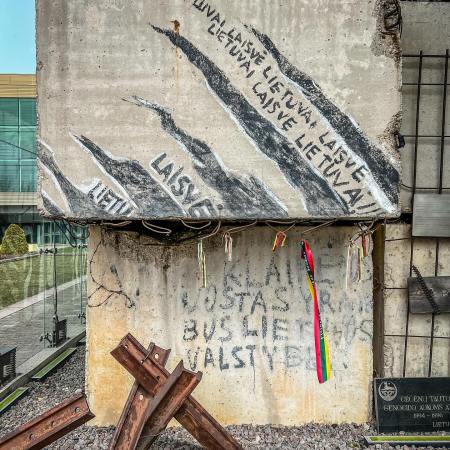 🇱🇹 Life in Lithuania Under Soviet Rule: A Walking Tour