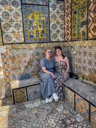🇹🇳 A Day in Tunis: Extreme Heat, Street Cats, and High Pressure Rug Sales