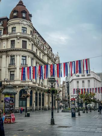 🇷🇸 Belgrade: Three Weddings and a lot of Gray